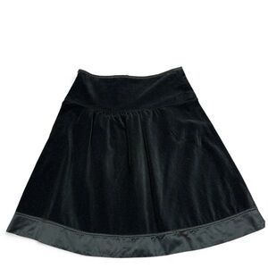 BCBGMaxAzria Black Velvety Midi Skirt Womens Sz 4 A Line Cocktail Party Romantic